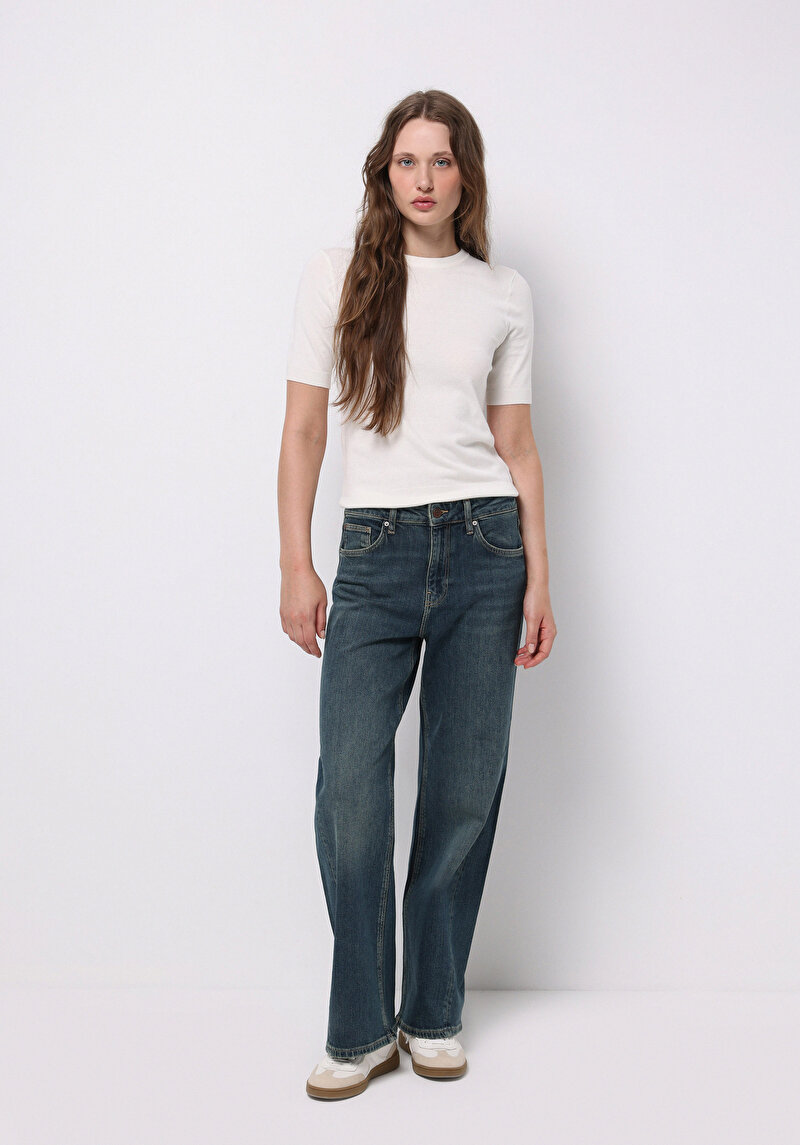 Изображение Женские джинсы Regular Fit цвета индиго