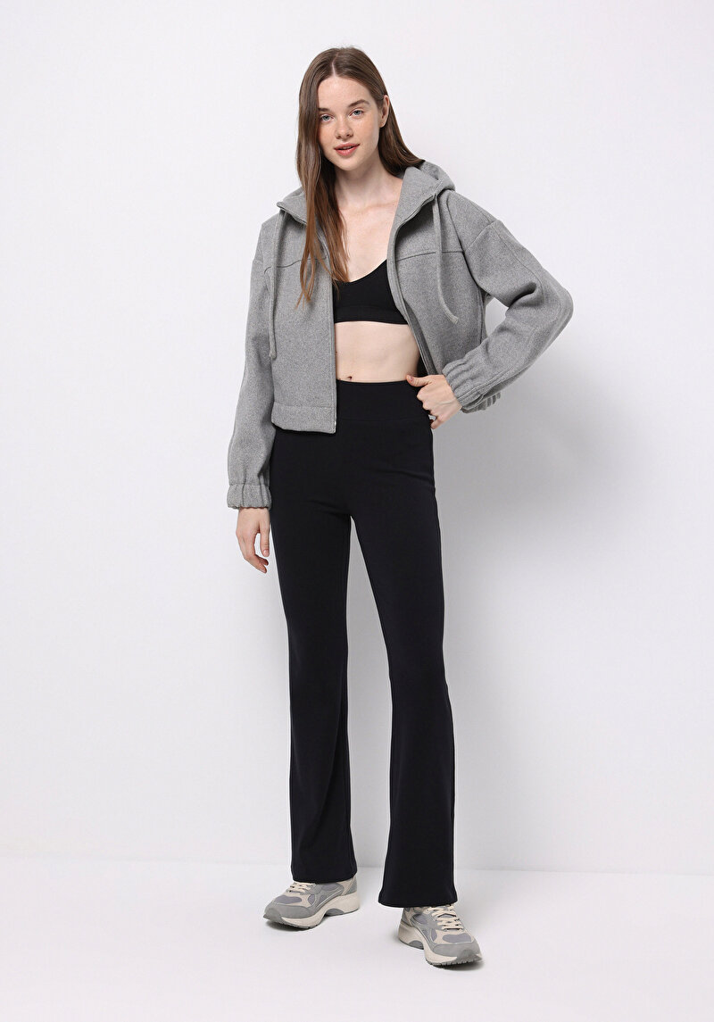 Изображение Женские черные брюки Slim Fit